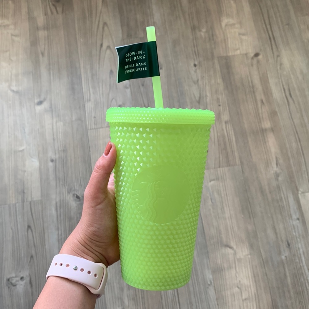 NWT STARBUCKS Glow-In-The-Dark Grande Cold Cup
